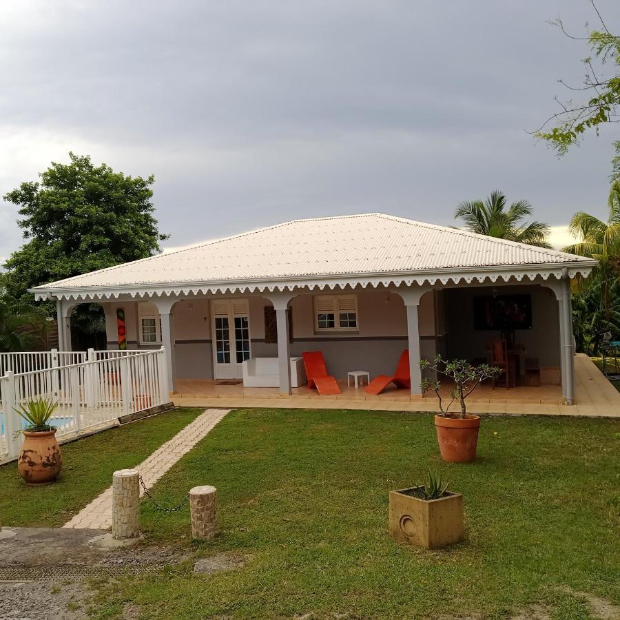 Villa Emmanuel Le Plaisir Des Vacances سانت لوسي المظهر الخارجي الصورة