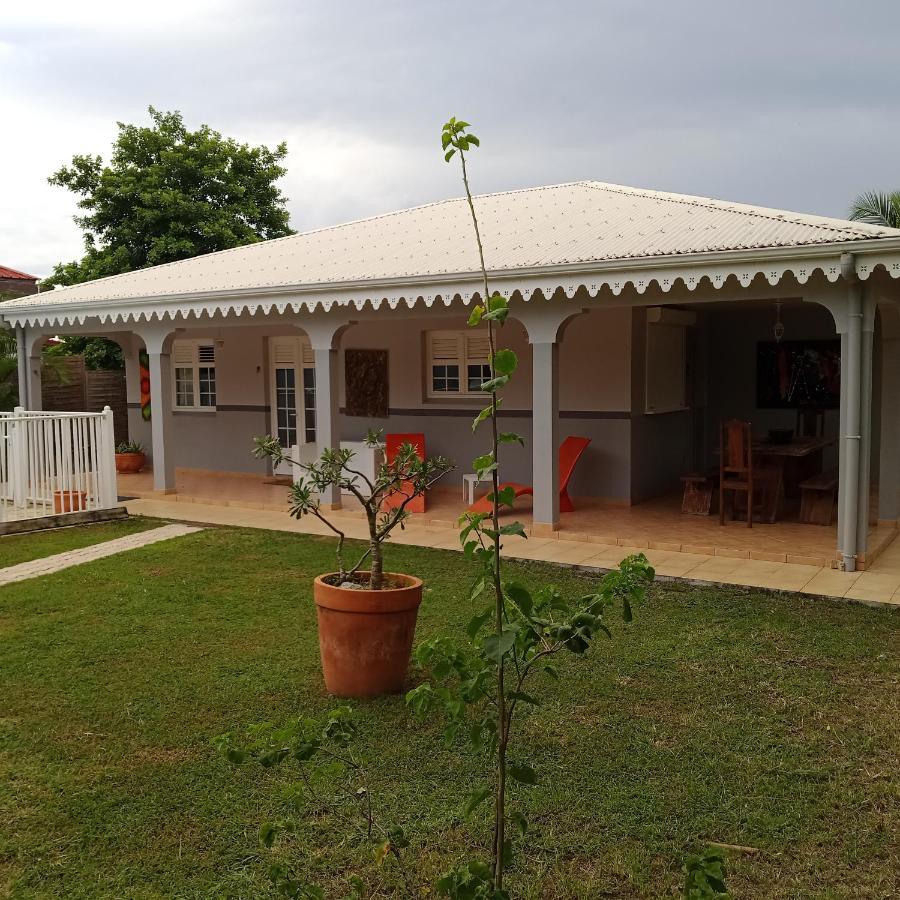 Villa Emmanuel Le Plaisir Des Vacances سانت لوسي المظهر الخارجي الصورة